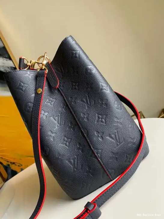 Aaa replica bags LOUIS NEONOE VUITTON MM 0704
